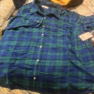Croft & Barrow Women’s Blue and Green Plaid Shirt
